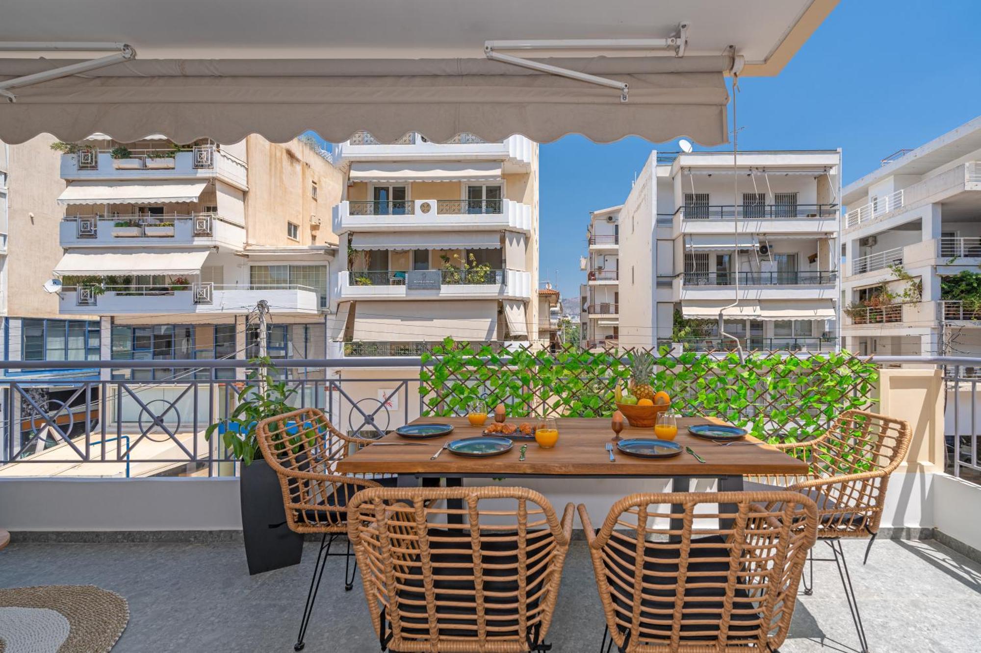 Luxurious Coastal Retreat In Central Glyfada Athen Eksteriør billede